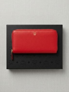 MCM Scarlet Leather Zip Wallet (Full Inclusion)